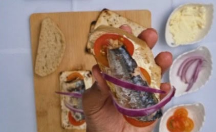 Santo Amaro Sardine in Olive Oil Toasts