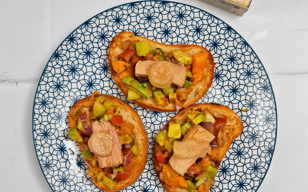 Autumn Fresh Tuna & Mango Tostadas